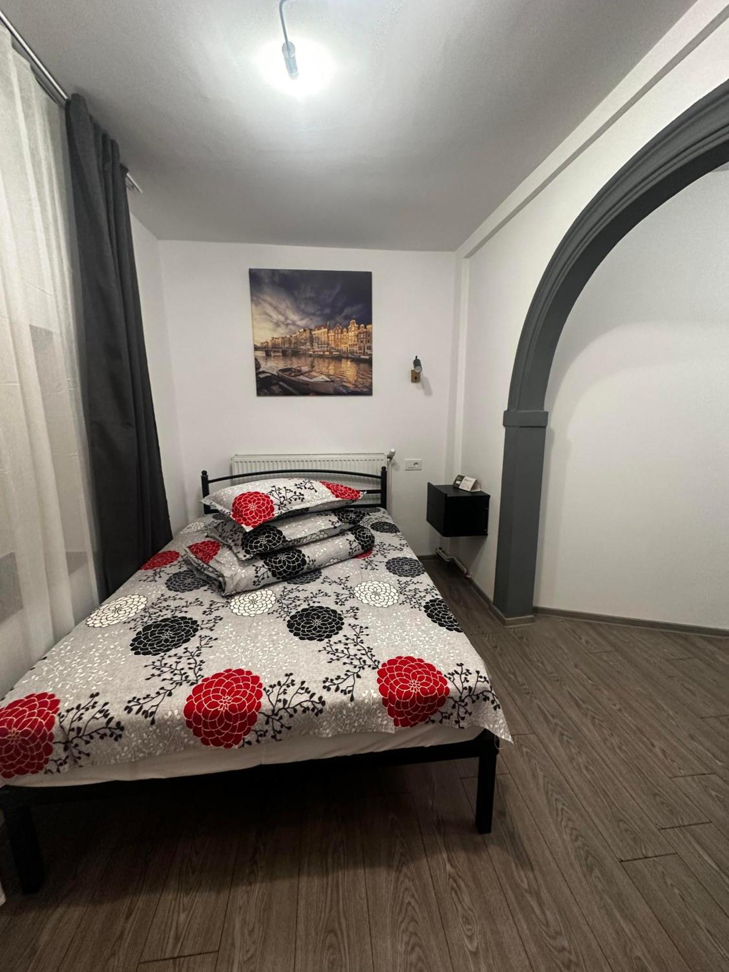Casa Bucovineana Aparthotel Ιάσιο Εξωτερικό φωτογραφία