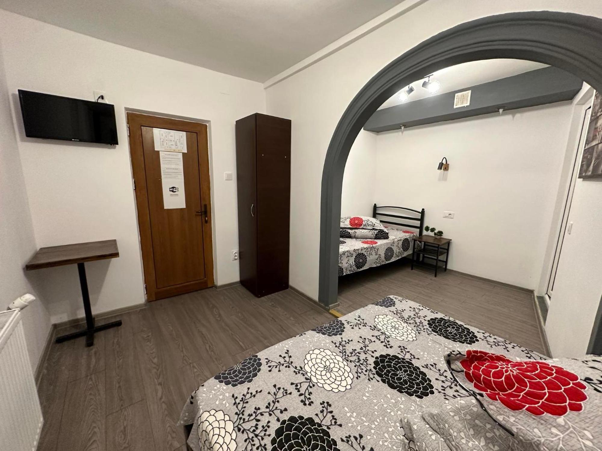 Casa Bucovineana Aparthotel Ιάσιο Εξωτερικό φωτογραφία
